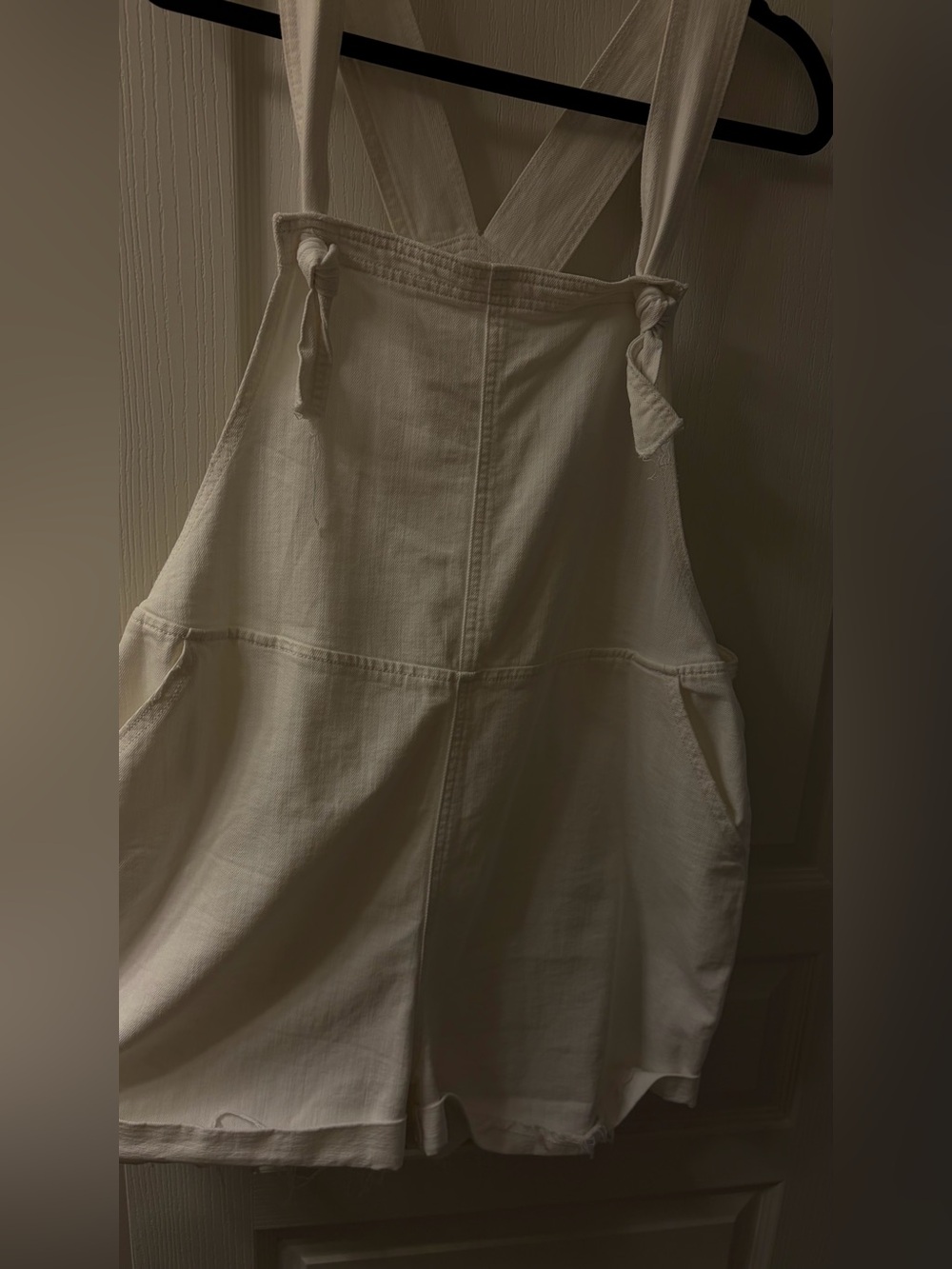 Aerie Denim Shortall Overalls - White, Large - Picture 4 of 10